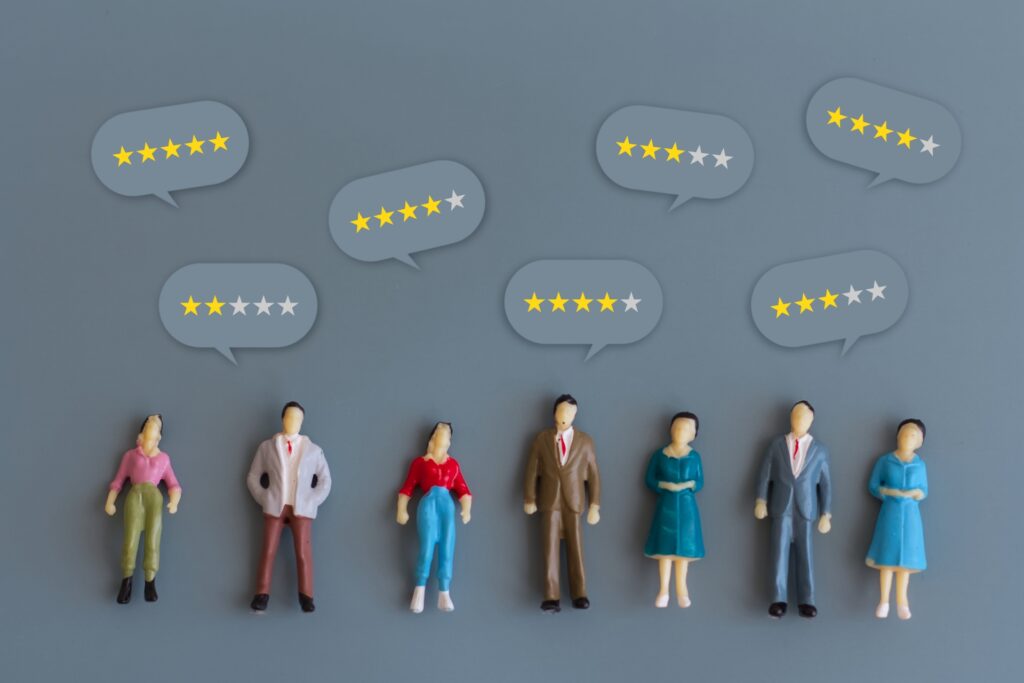 評価をしているイメージ